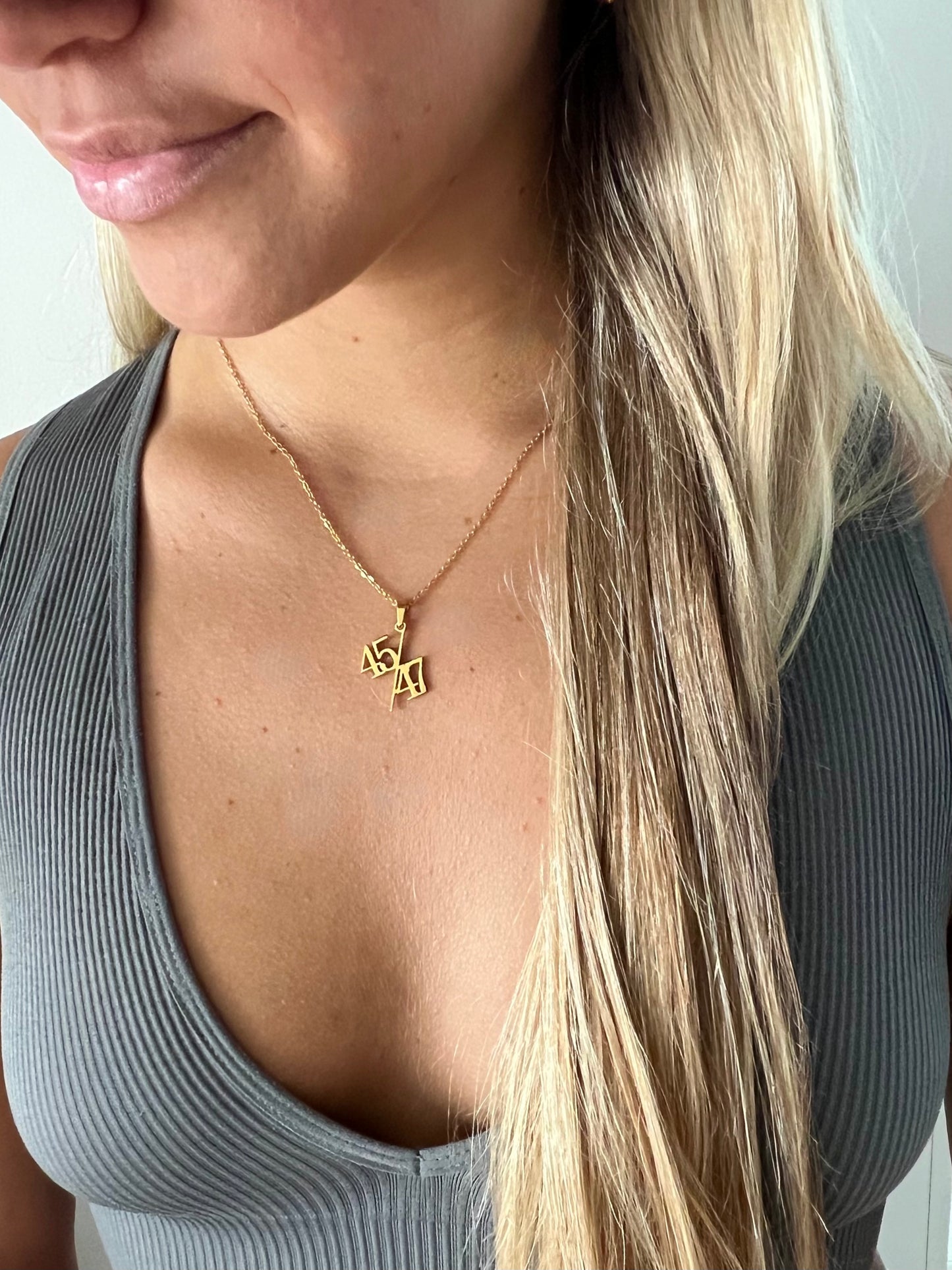 45/47 Pendant Necklace